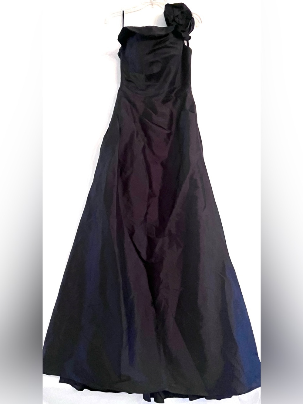 Angelina Faccenda Rosette One-Shoulder Gown Black 9/10